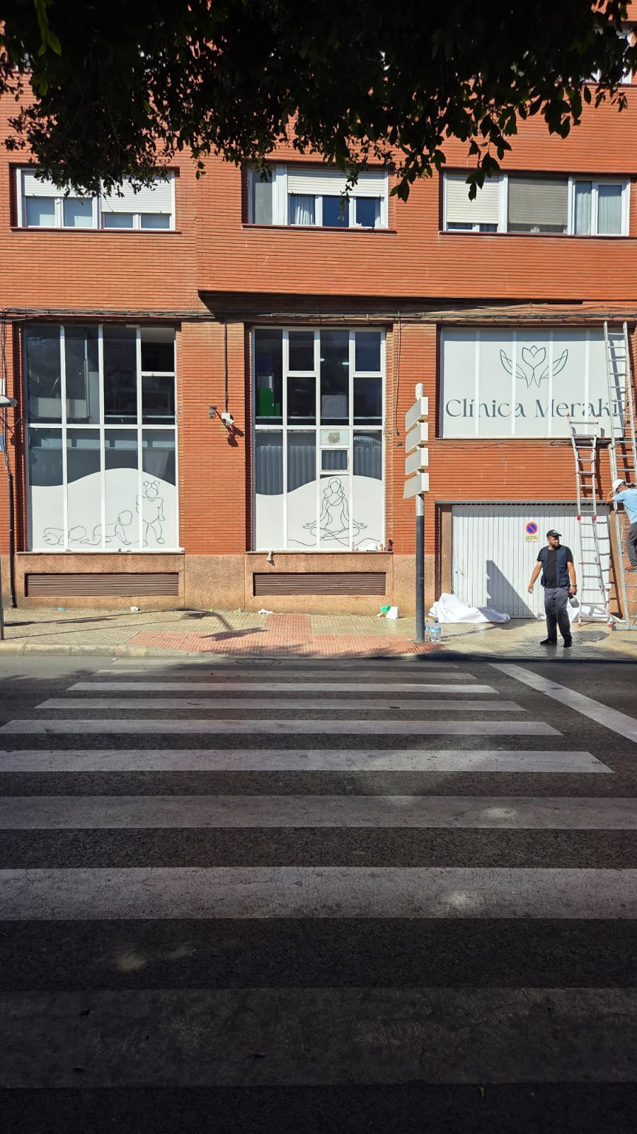 Proyecto de rotulación 21 - Impresiona Melilla, rótulos y señalética