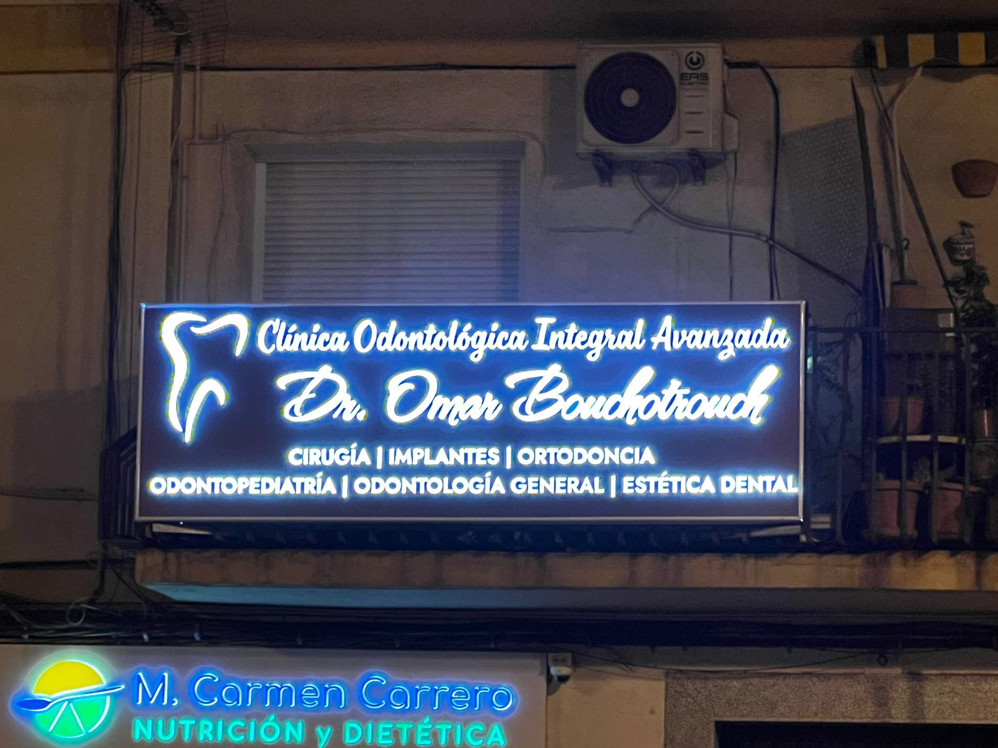 Proyecto de rotulación 42 - Impresiona Melilla, rótulos y señalética