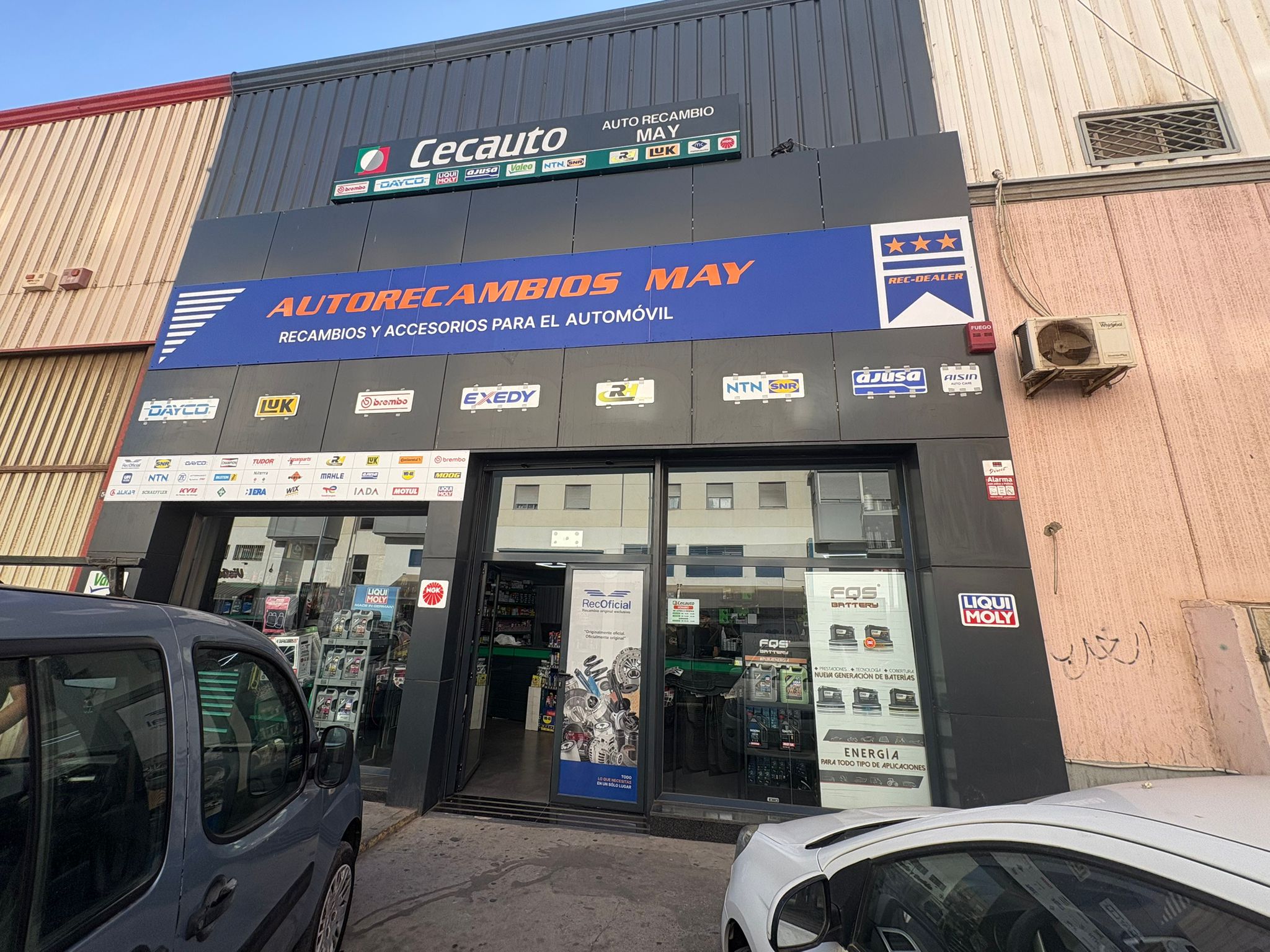 Proyecto de rotulación 47 - Impresiona Melilla, rótulos y señalética