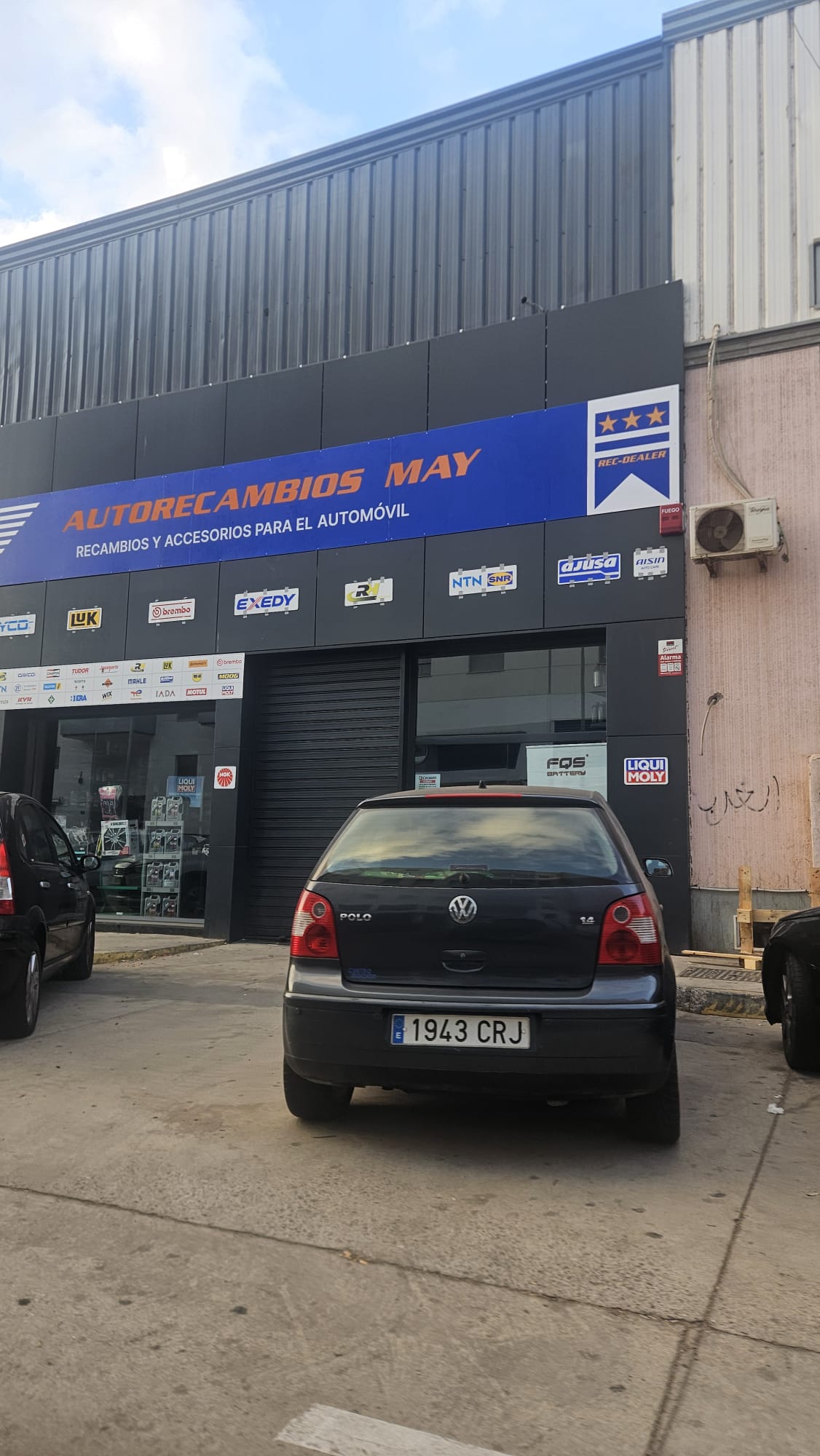 Proyecto de rotulación 50 - Impresiona Melilla, rótulos y señalética