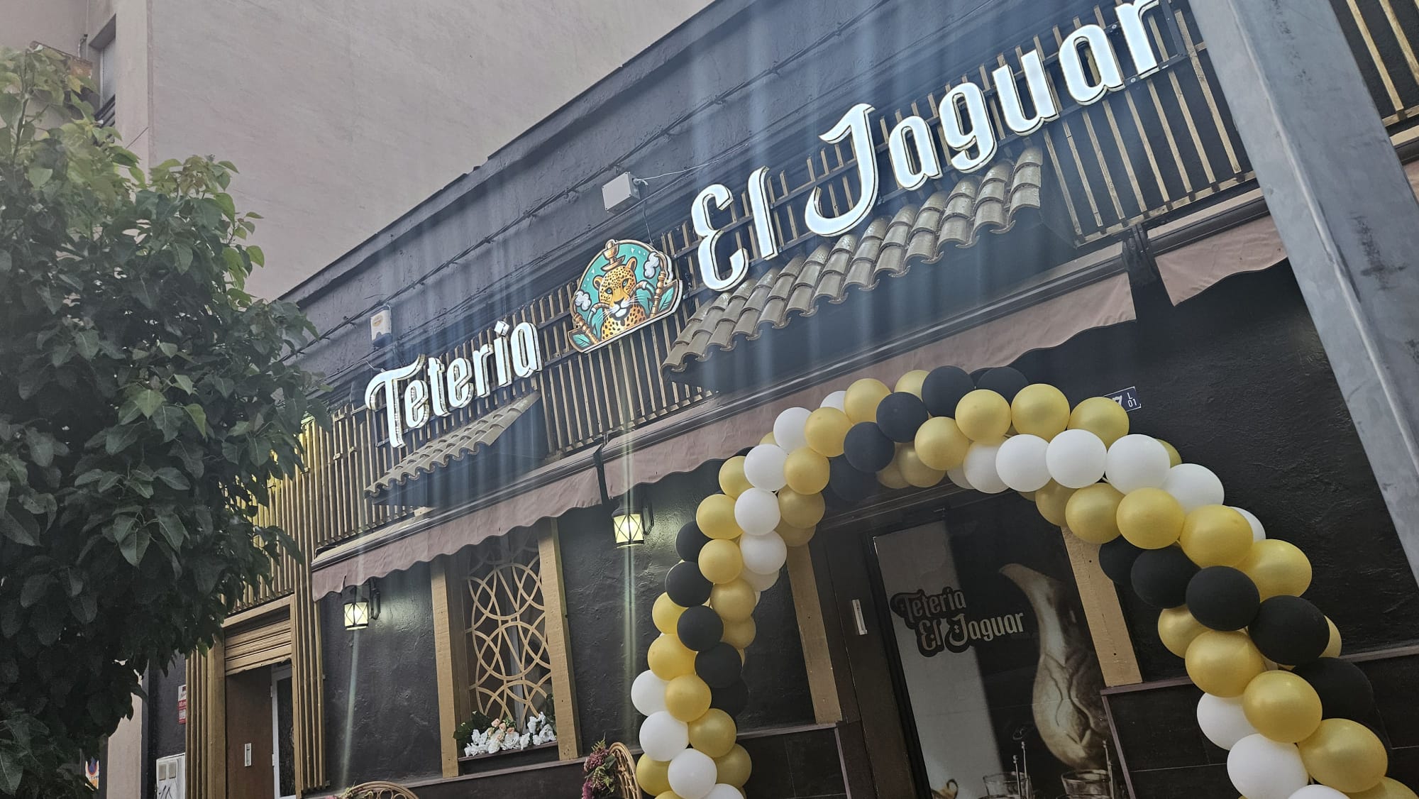 Proyecto de rotulación 56 - Impresiona Melilla, rótulos y señalética