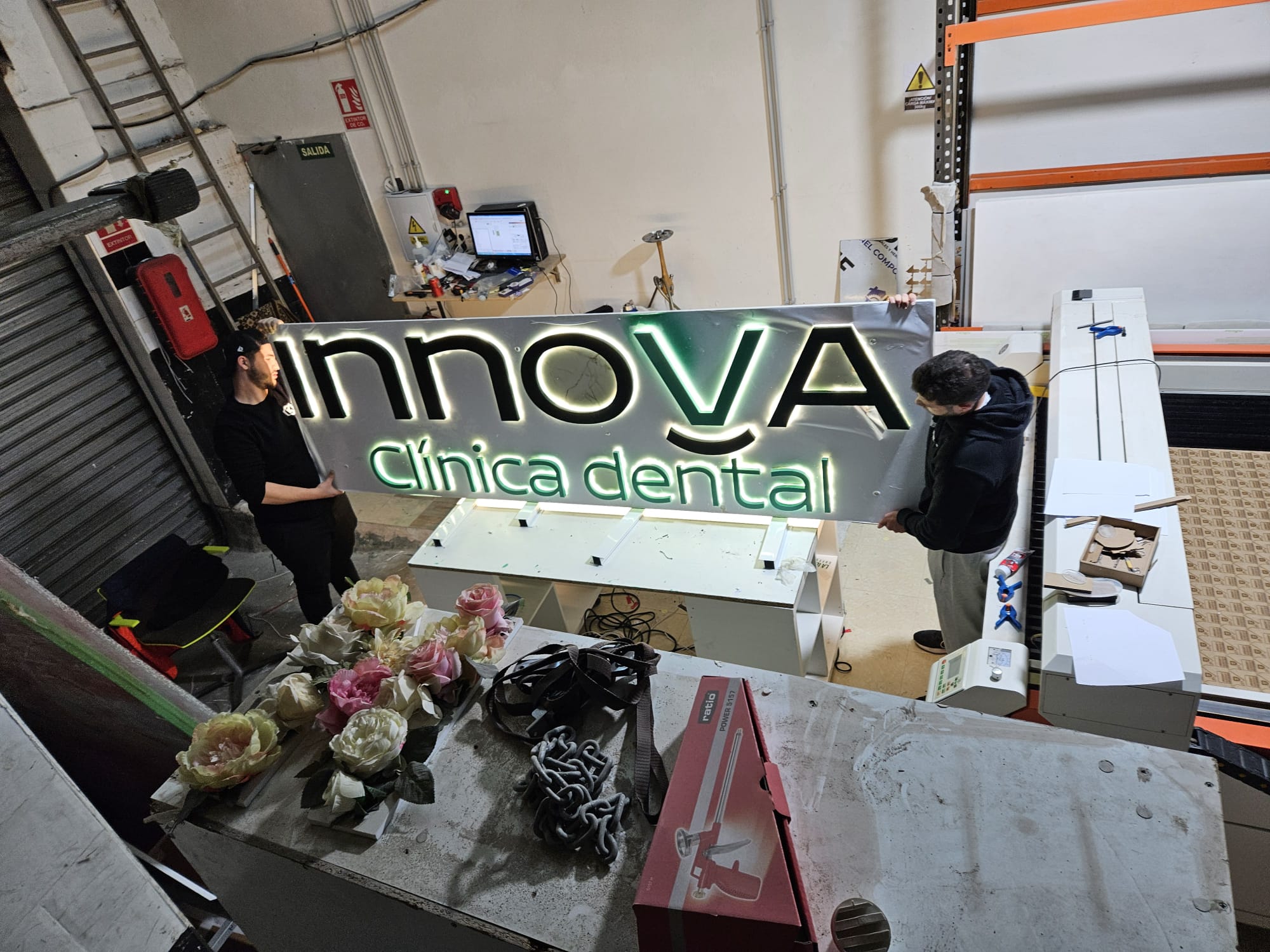 Proyecto de rotulación 62 - Impresiona Melilla, rótulos y señalética