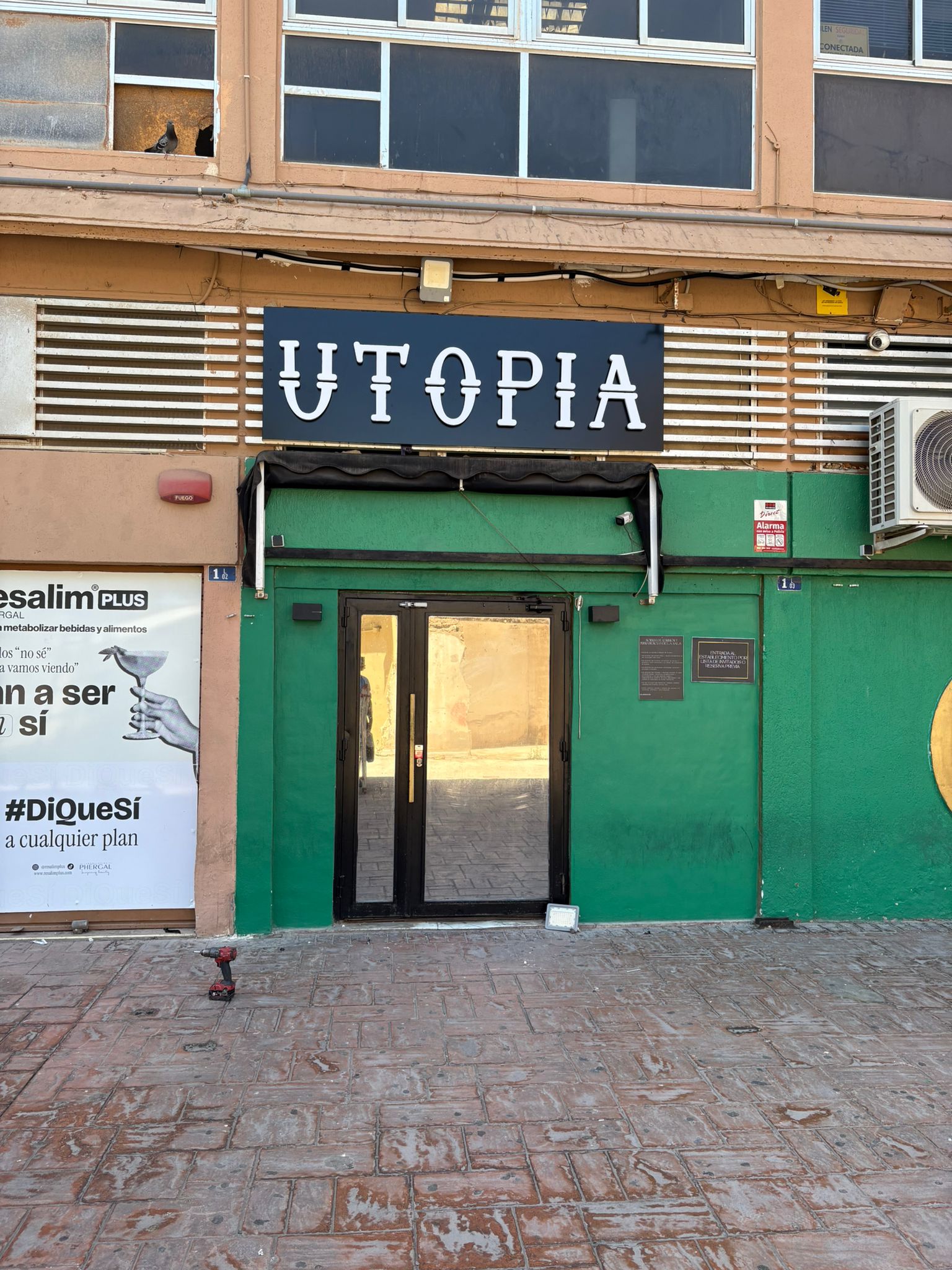 Proyecto de rotulación 85 - Impresiona Melilla, rótulos y señalética